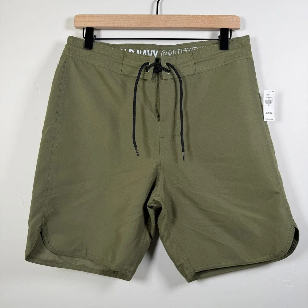 Old Navy Men's Dolphin-Hem Board Shorts Size 30 Green Hook and Loop Drawstring